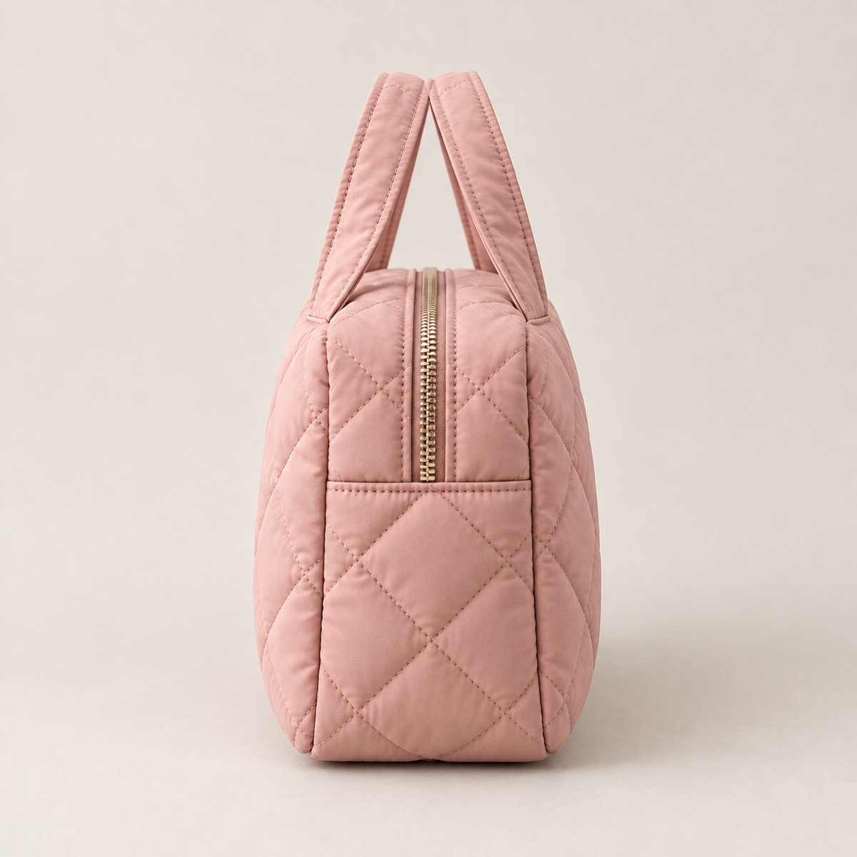 Supplier listing view 3 for Custom Quilted Polyester Handle Cosmetic Pouch Travel Makeup Bag OEM ODM, Yunshengyuan product reference 1601989224551.