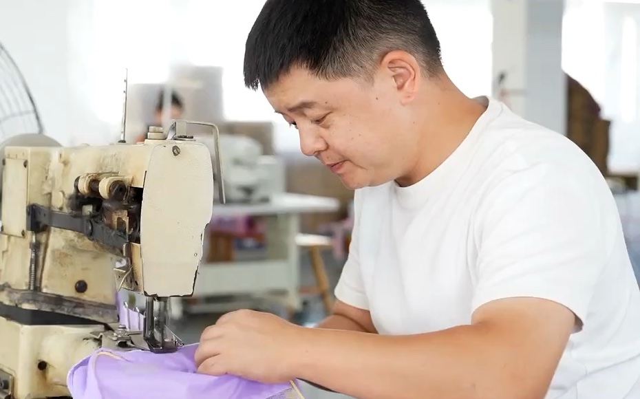 BAG ASSEMBLY · VIDEO STILL